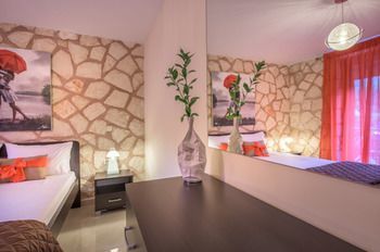 זקינטוס טאון Limneon Villas מראה חיצוני תמונה